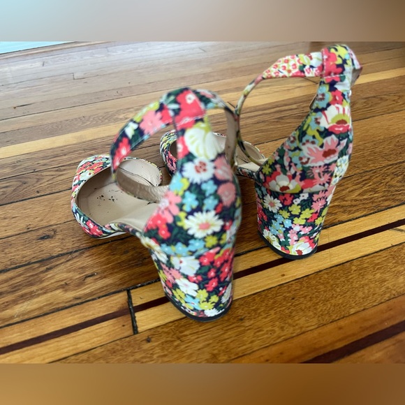 J Crew Flower Shoes, 9M - Picture 4 of 6